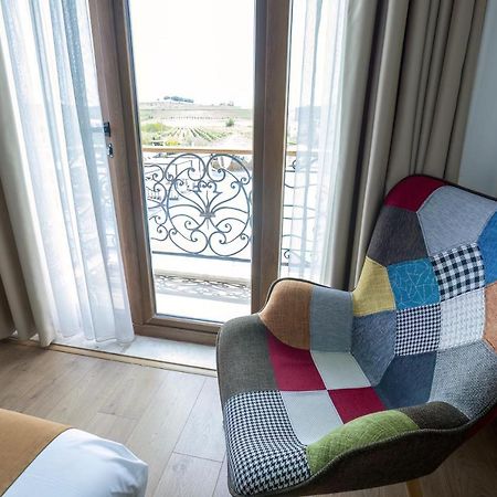 Vinea Resort Durres Bagian luar foto