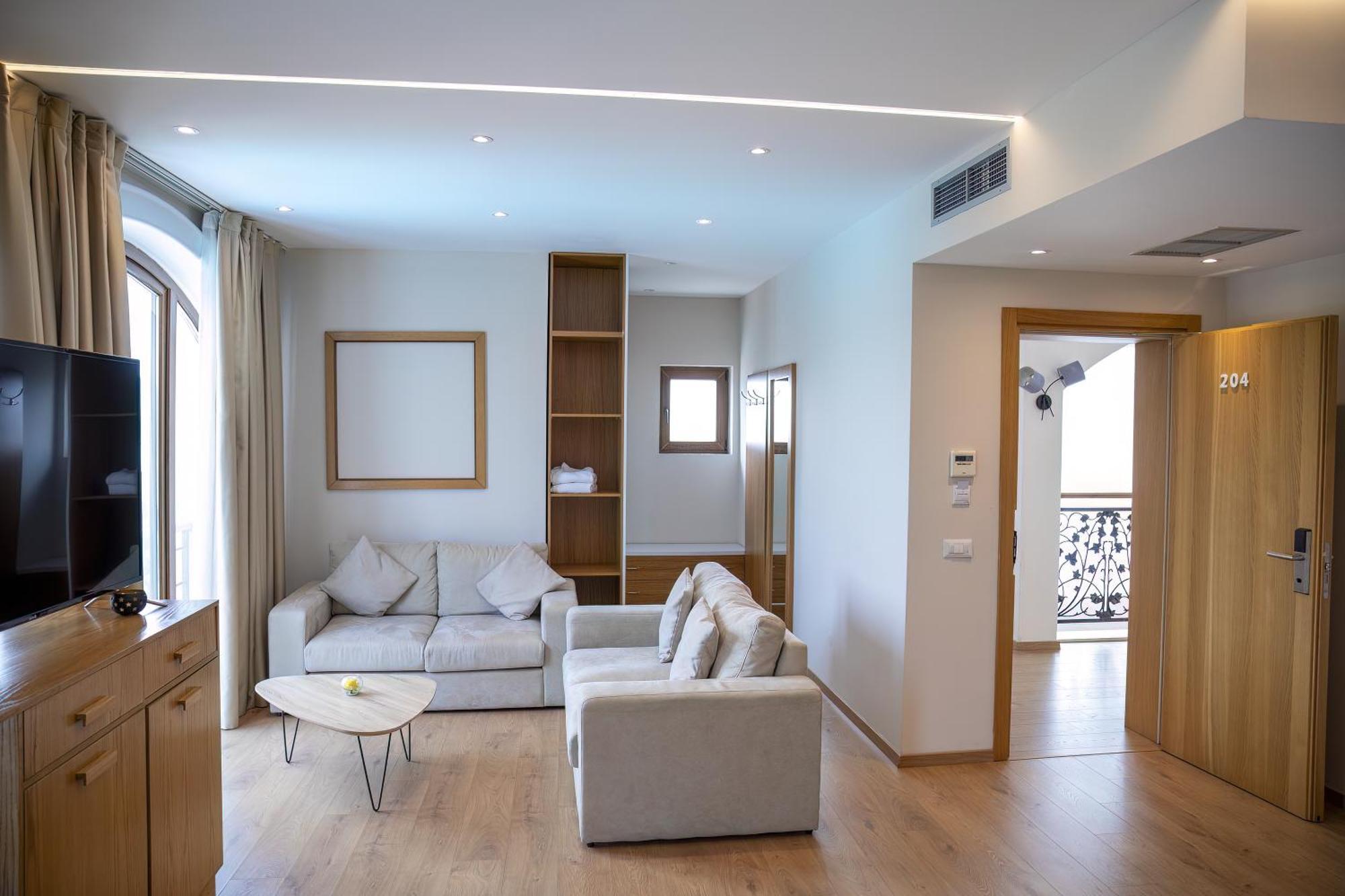 Vinea Resort Durres Bagian luar foto