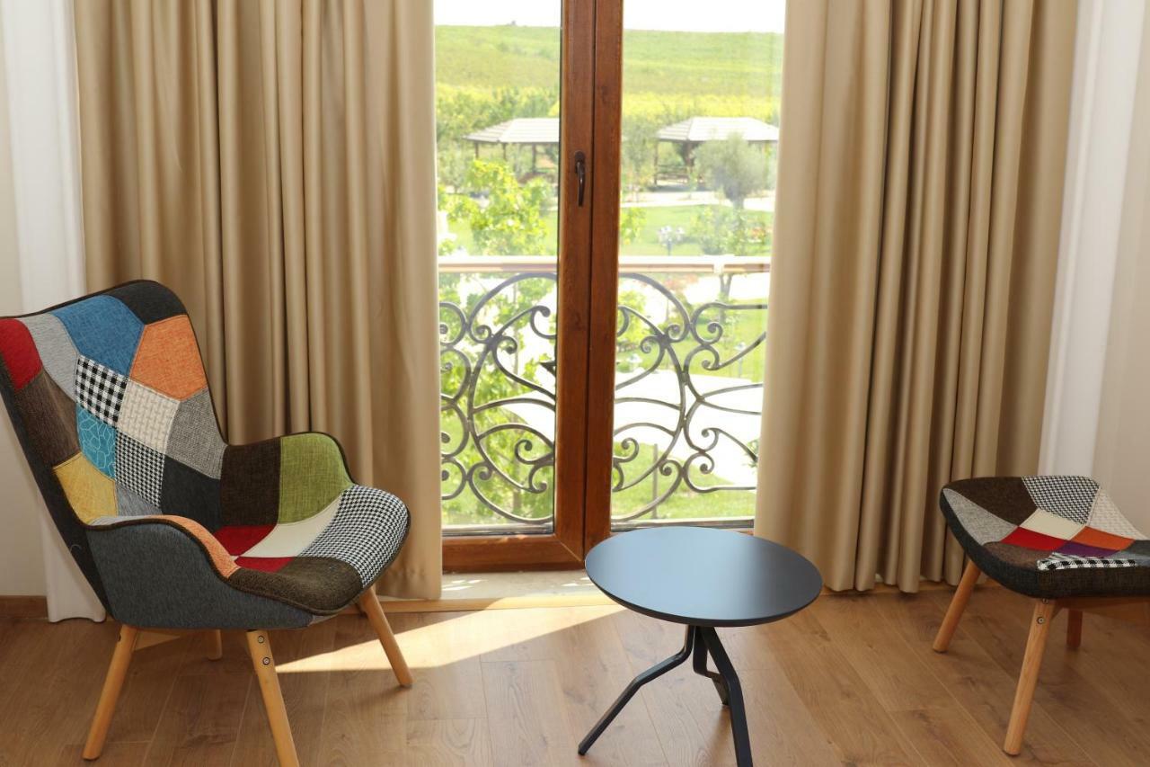 Vinea Resort Durres Bagian luar foto